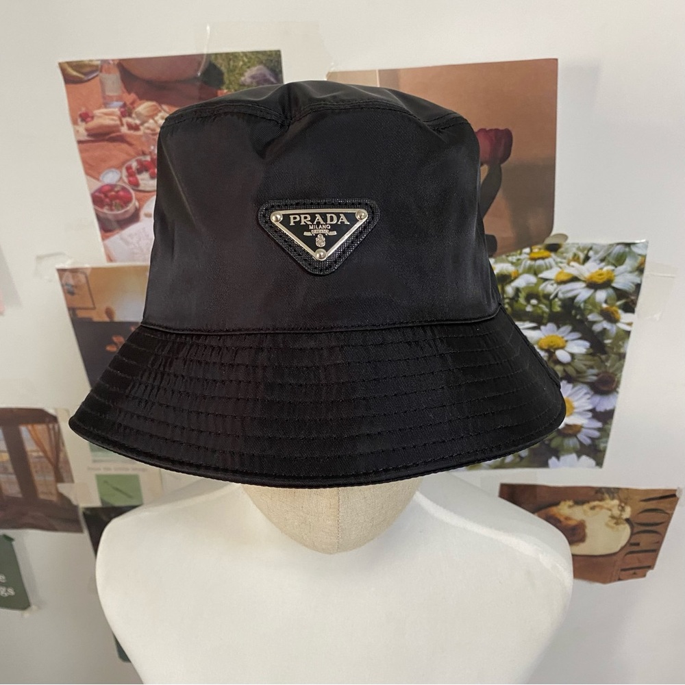 Prada Black Logo Triangle Re-Nylon Bucket Hat - Picture 1 of 6